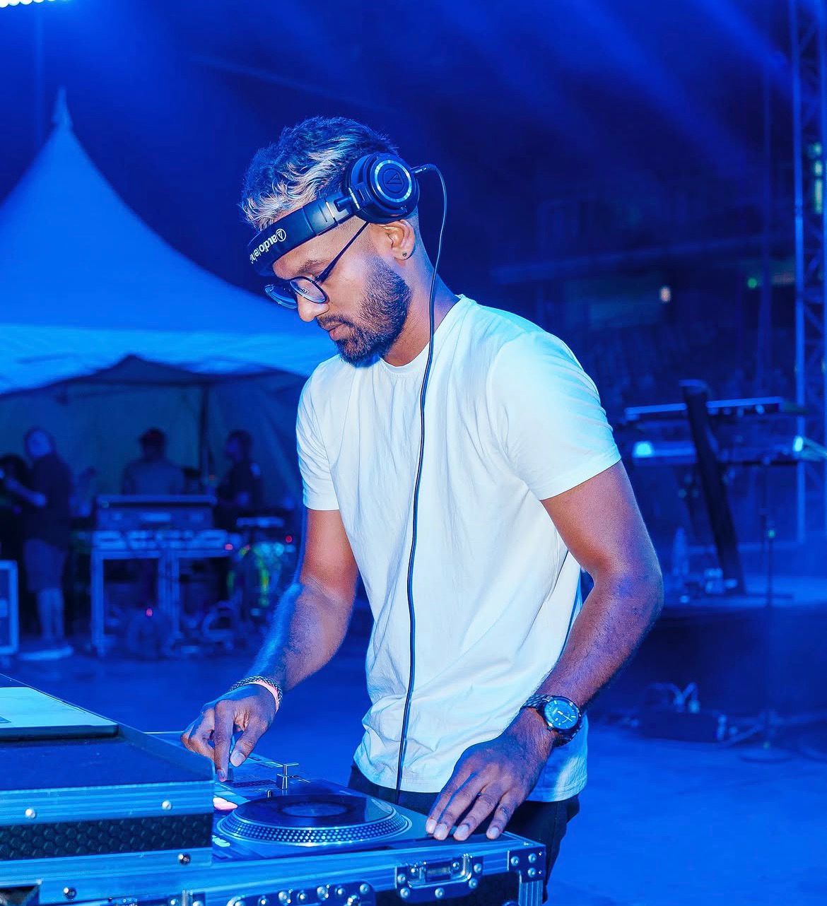 DJ Kyle Pryme performing